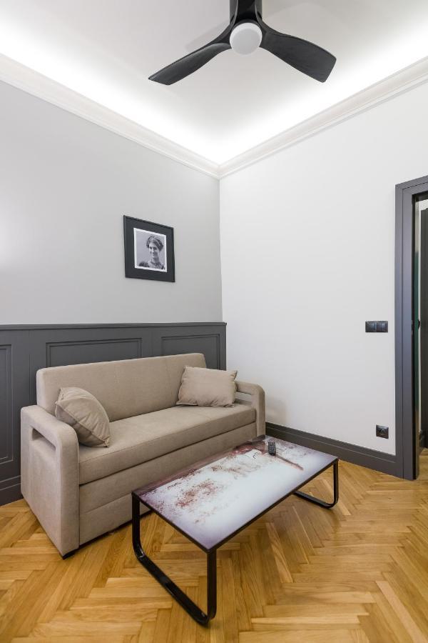 Luxury Apartment At The Main Square Krasków Eksteriør bilde